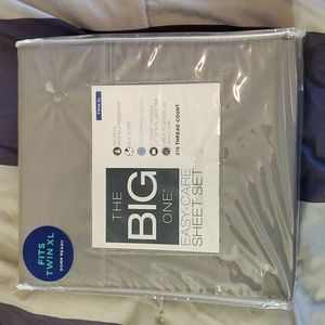 Twin XL sheet set from Kohl's